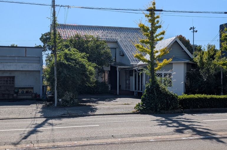 金沢市　保古町　売店舗　売却